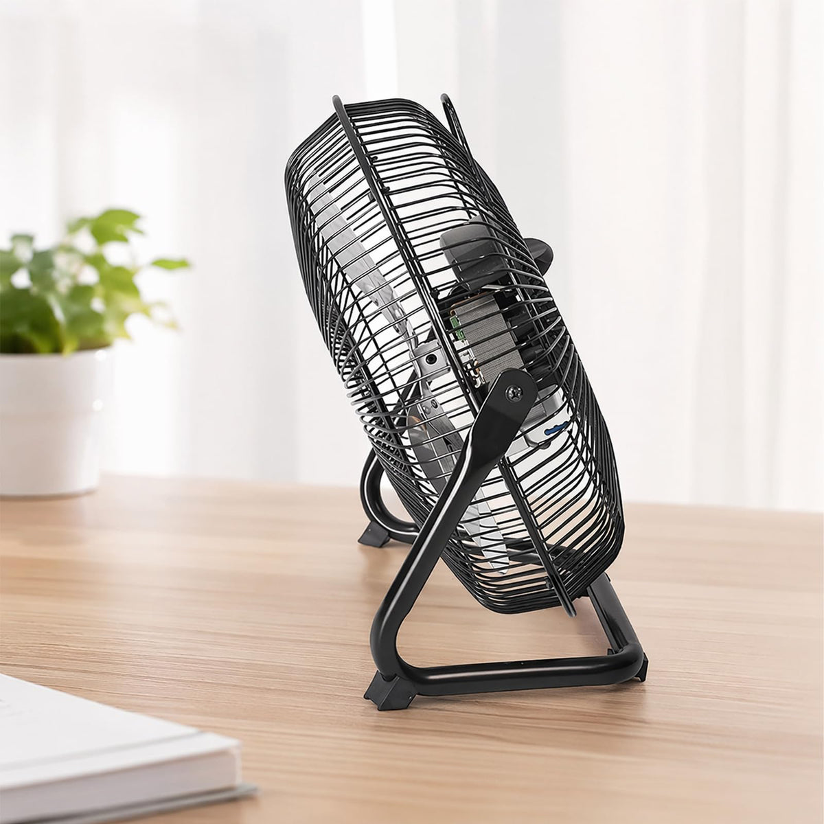 9 inch 3-Speed Portable Metal Fan X979112