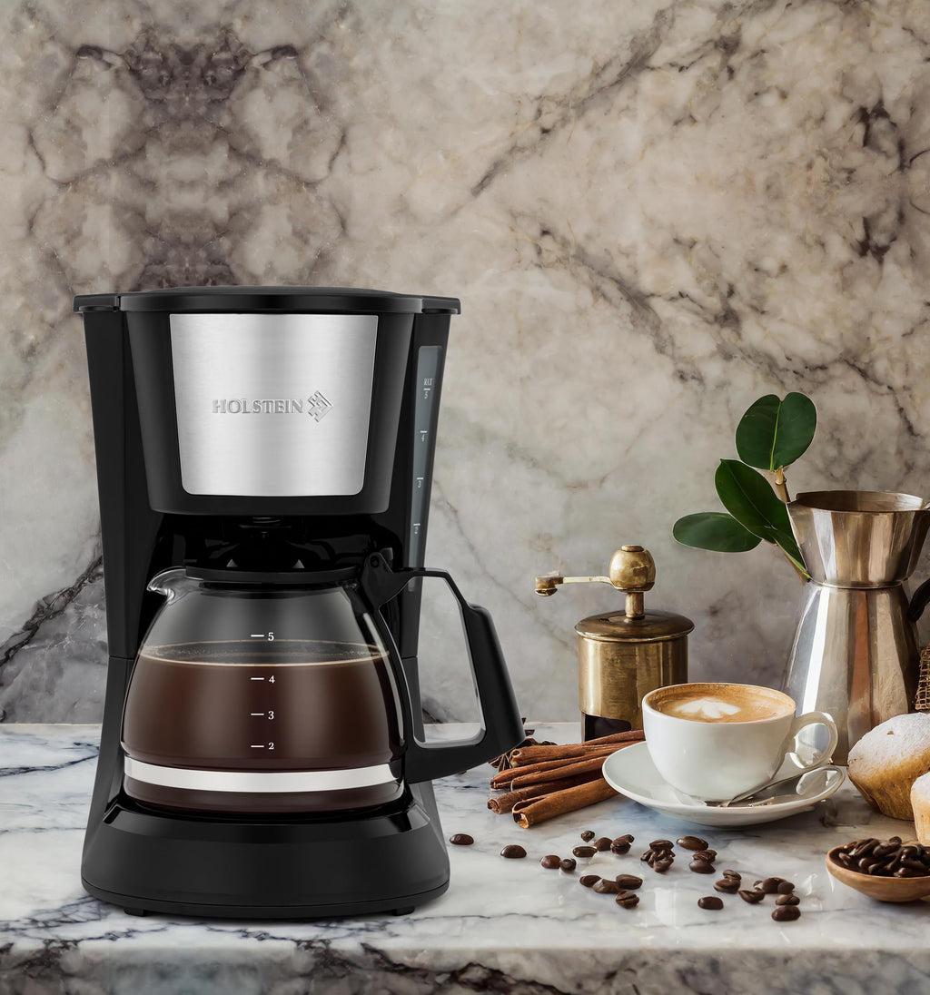 5 Cup Drip Coffee Maker with Glass Carafe Black O53026