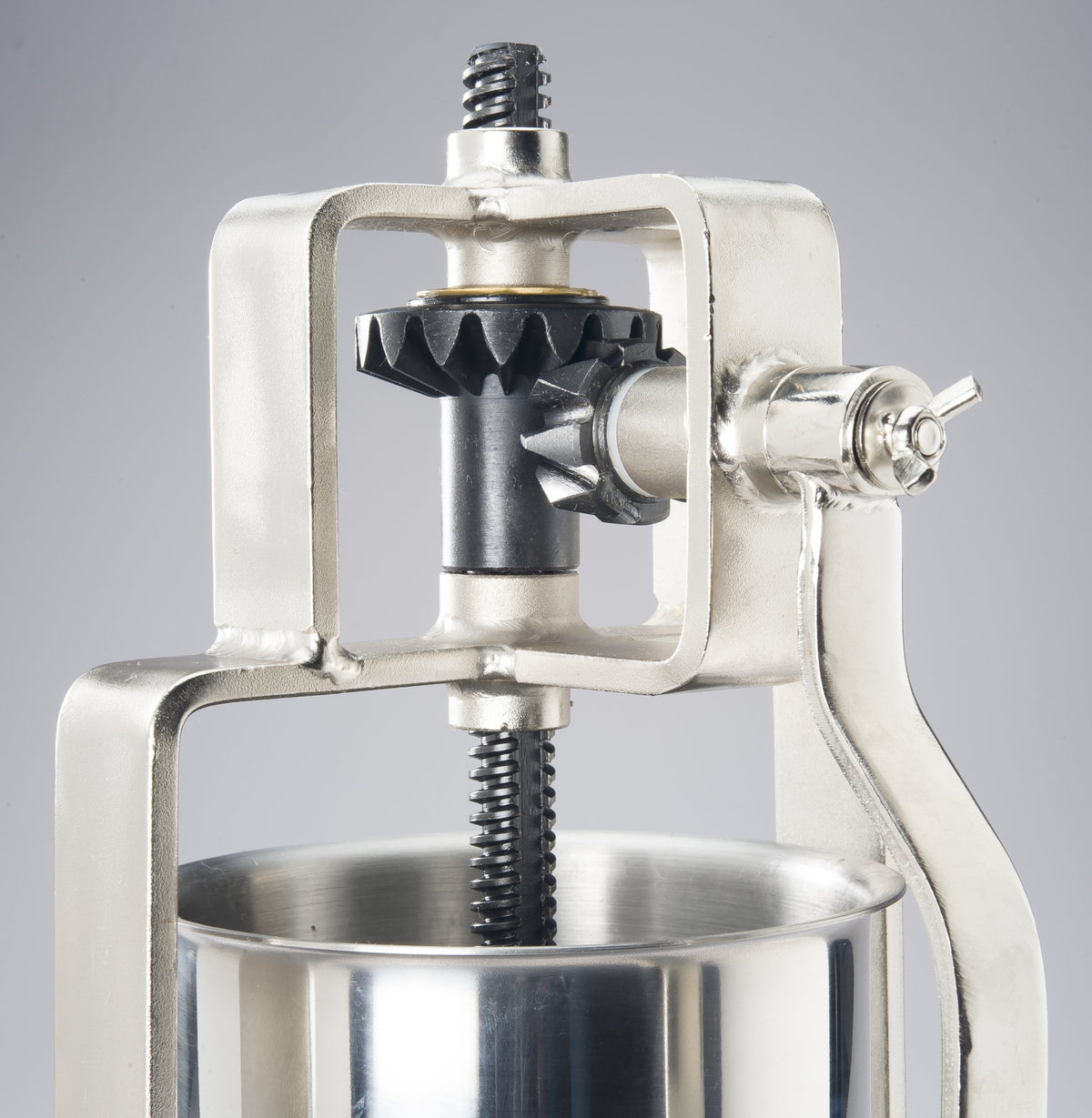5 Pound Stainless Steel Vertical Sausage Stuffer T18488